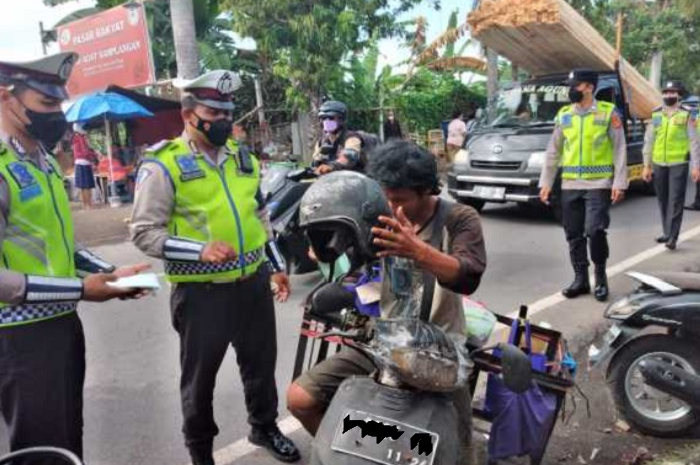 Razia gabungan atau Operasi Keselamatan 2023 kembali digelar polisi, simak jenis-jenis pelanggaran yang jadi incaran.