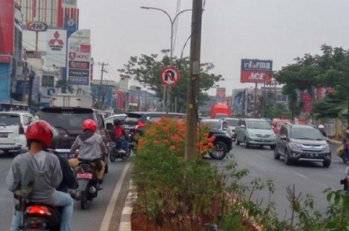 Ilustrasi foto. 2 Putaran balik ditutup Dishub Jakarta Barat