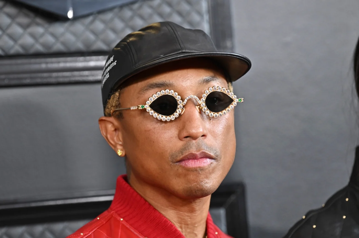 Penunjukan  Pharrel Williams sebagai direktur kreatif Louis Vuitton