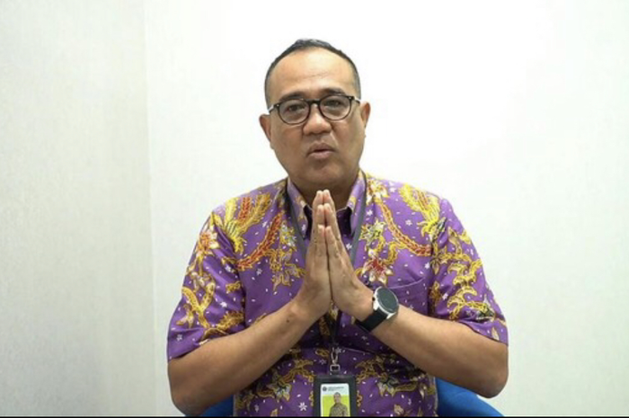Pejabat pajak Rafael Alun Trisambodo siap melakukan klarifikasi atas harta yang dipamerkan anaknya Mario Dandy.