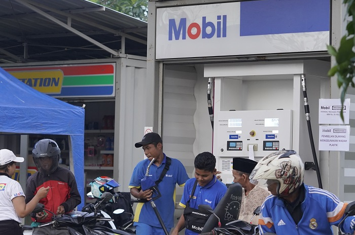 Ilustrasi SPBU Mobil Indostation yang jual bensin RON 92 atau setara Pertamax Rp 10.000 per liter.