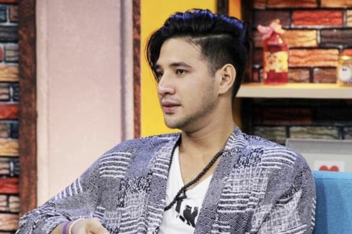 Ammar Zoni lagi-lagi ditangkap. Beli narkoba dengan cara begini.