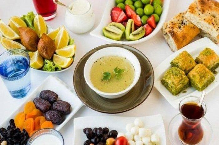 Ada 5 rekomendasi menu makanan manis untuk berbuka puasa Ramadan 2023, bikers pilih mana nih?