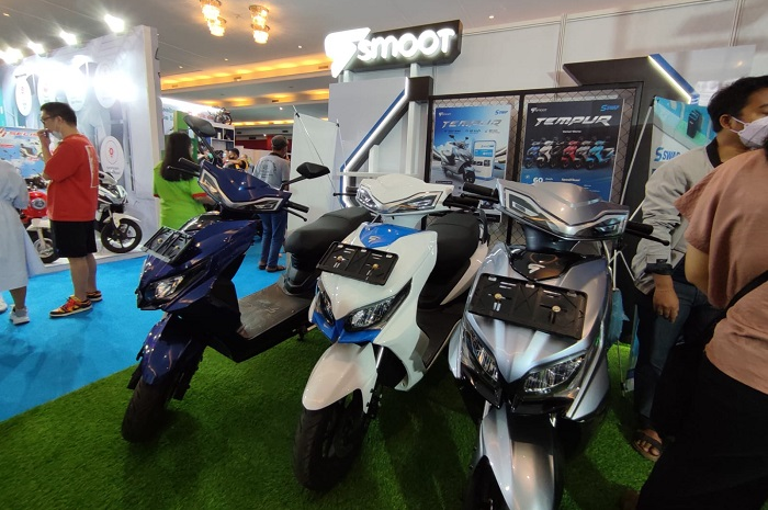 Smoot jadi salah satu motor listrik dengan sistem tukar baterai yang mendapat insentif Rp 7 juta.