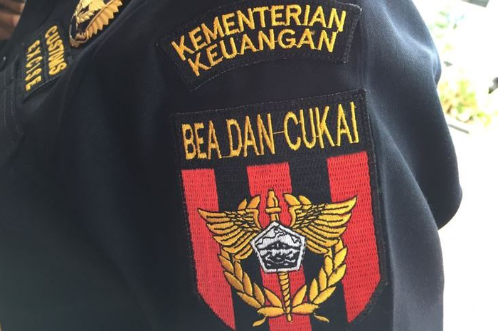 Bea cukai pernah dibekukan akibat presiden dibikin geram