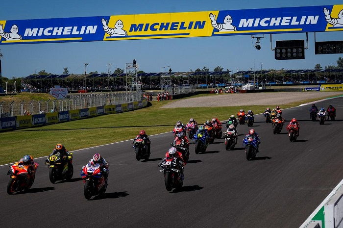 Foto ilustrasi. Simak jadwal MotoGP Argentina 2023 hari ini, Joan Mir rekan setim Marc Marquez berjuang sendiri untuk Repsol Honda.