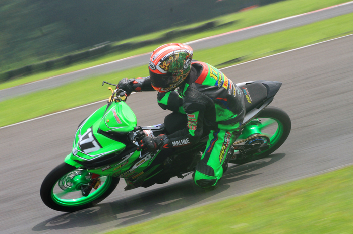 Selain road race OnePrix, ASR VMK Racing Team siap perluas kompetisi di Kejurnas Sport MRS dan ARRC Indonesia. Jadi nih?