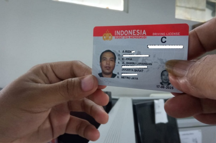 ilustrasi SIM C. Bisa perpanjang SIM online dari rumah selama libur lebaran 2023.