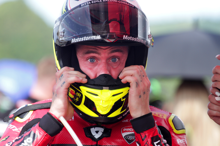 Tangguh di WSBK 2023 bersama Ducati, ada alasan tersendiri Alvaro Bautista tidak jadi pembalap pengganti Enea Bastianini di MotoG Prancis 2023. 