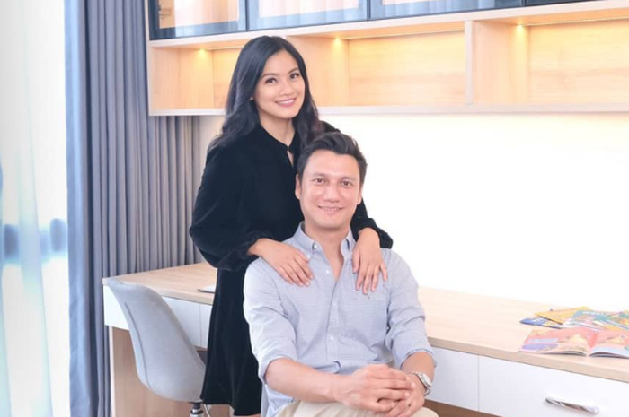 Titi Kamal dan Christian Sugiono