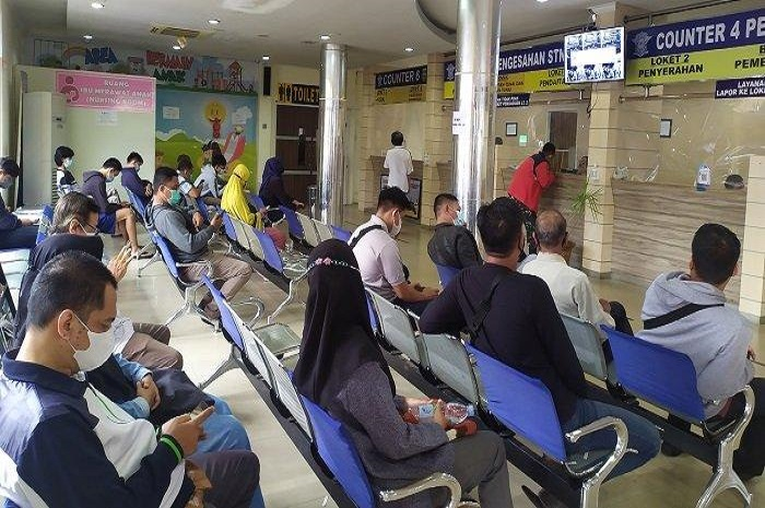 Foto ilustrasi Samsat Palembang. Pemutihan 2023dengan memberikan keringanan berupa tunggakan pajak 2 tahun atau lebih, cukup bayar segini.