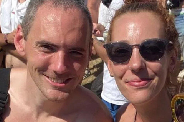 Neil Cox (34) dan Danielle Quiggin (35)