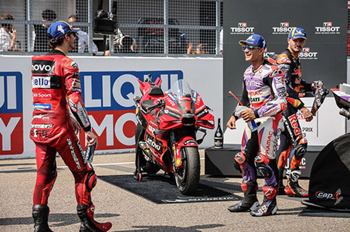 Ducati pabrikan jadi penguasa Sprint Race MotoGP 2023 berkat Francesco Bagnaia (kiri) dan Jorge Martin (kanan)