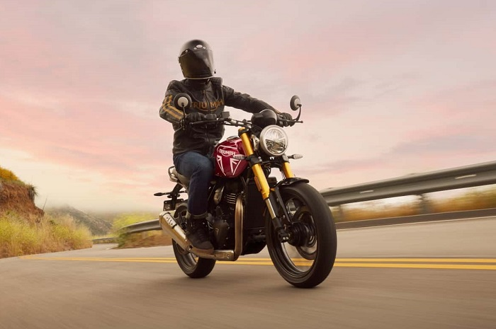 Triumph Speed 400 jadi pilihan motor murah mesin 400 cc.