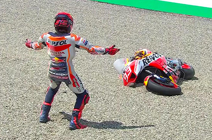 Ilustrasi Marc Marquez alami crash di tikungan terakhir MotoGP Italia 2023, blak-blakan mengakui MotoGP 2023 kondisi paling sulit dalam karier profesionalnya