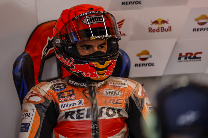 Sudah sembilan seri, Marc Marquez tidak finish sama sekali dan selalu terjatuh. Jadi rentetan rapor merah. 