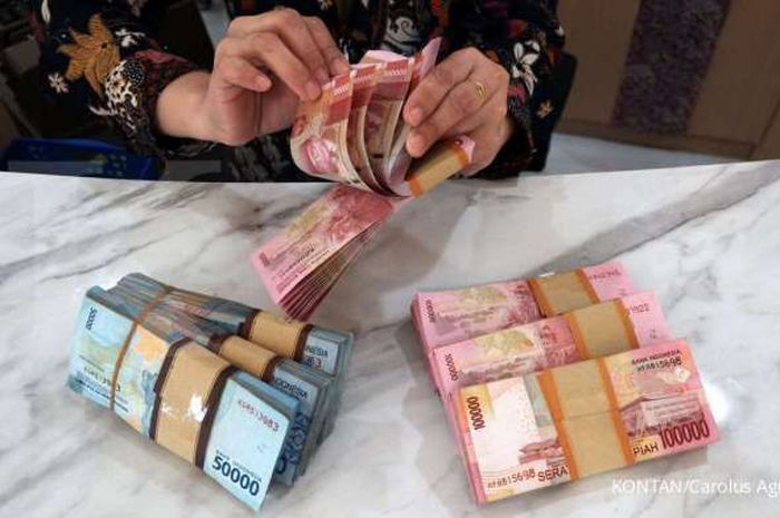 Simak informasi terbaru tentang BLT Rp600 ribu yang akan cair sebelum HUT RI ke-78. Cek apakah Anda termasuk penerima dengan KTP Anda di sini.