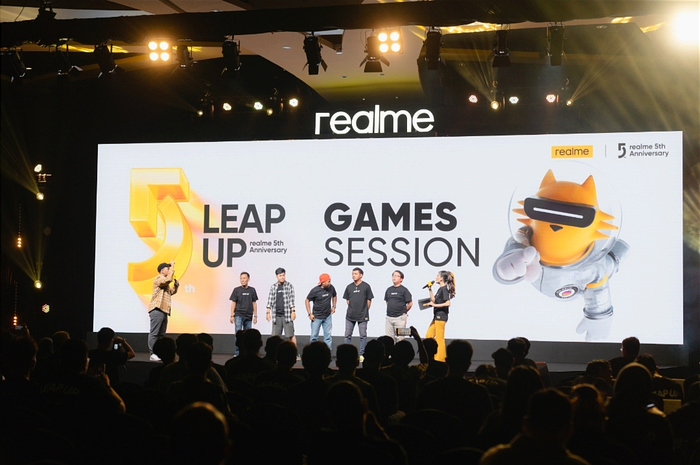 Keseruan acara realme 5th Anniversary FanFest.