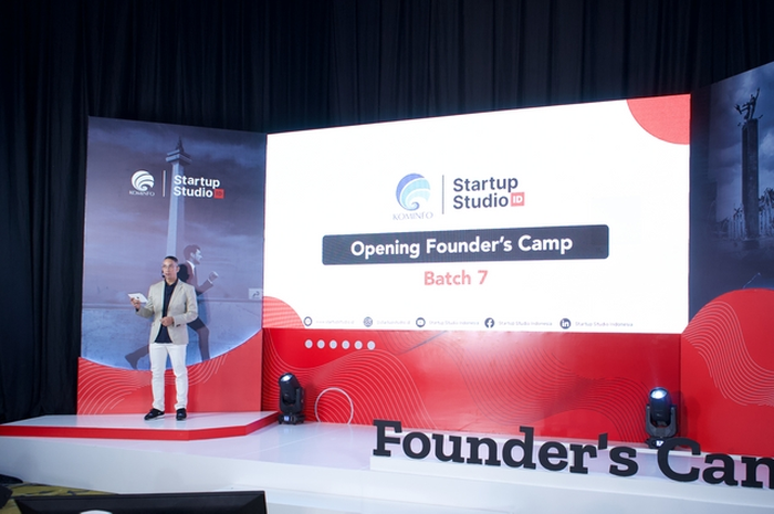 Founder's Camp di program Startup Studio batch7