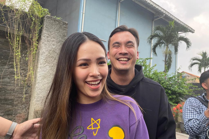 Rendy Kjaernett dan Lady Nayoan saat Grid.ID jumpai di kawasan Tendean, Jakarta Selatan, Senin (28/8/2023).