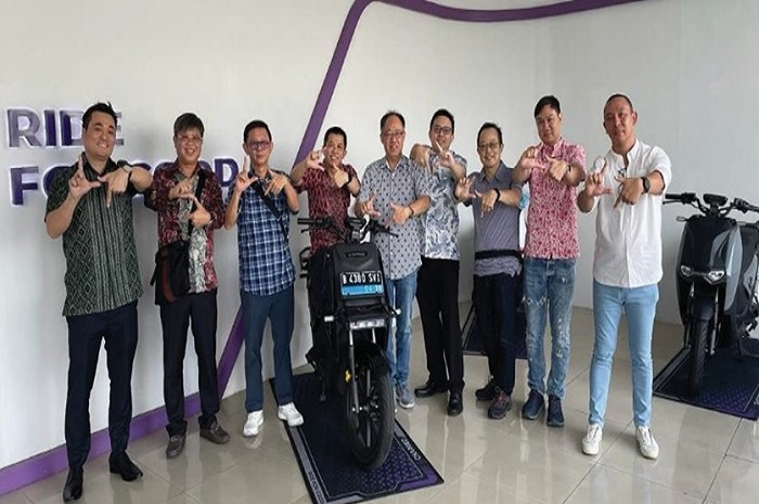 Charged Asia sebar lebih dari 1.000 motor listrik, paling murah harganya Rp 24 jutaan.