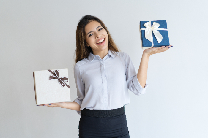 Ide hadiah untuk zodiak Leo.