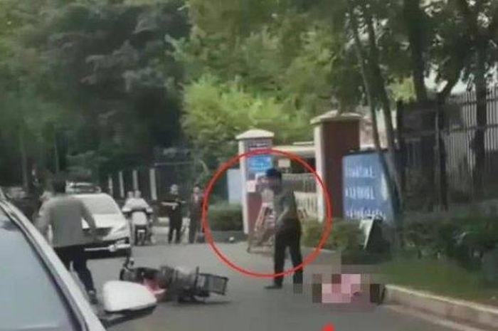 Kejadian mertua tusuk mantan menantu di depan gerbang sekolah hingga tewas