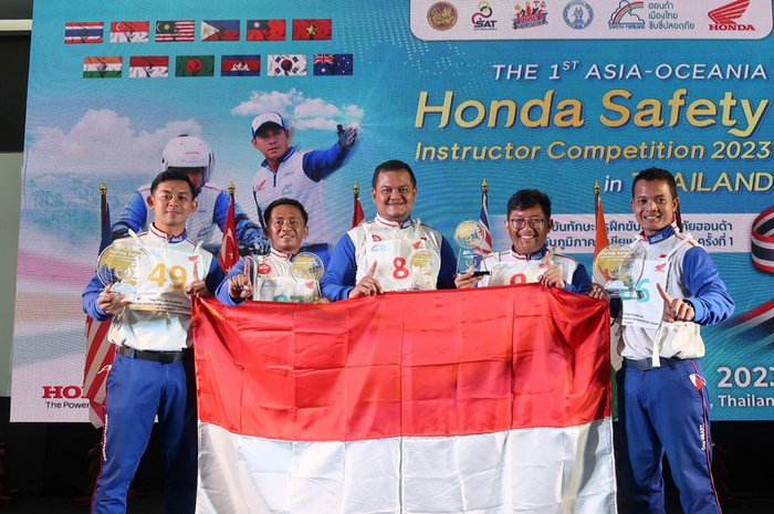 Membanggakan, ini prestasi instrukstur AHM di ajang kompetisi safety riding se-Asia dan Oceania.