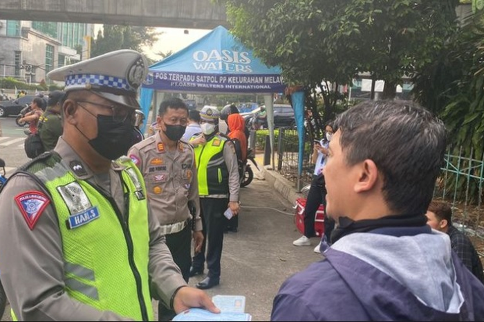 3 jenis kendaraan yang bebas dan tidak perlu uji emisi, ketahui apakah motor Anda termasuk.