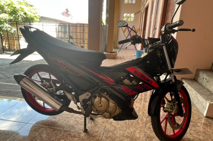 Punya duit Rp 3 juta bisa bawa pulang moror murah Suzuki Satria F150 tahun 2014, kondisi mulus dokumen lengkap.