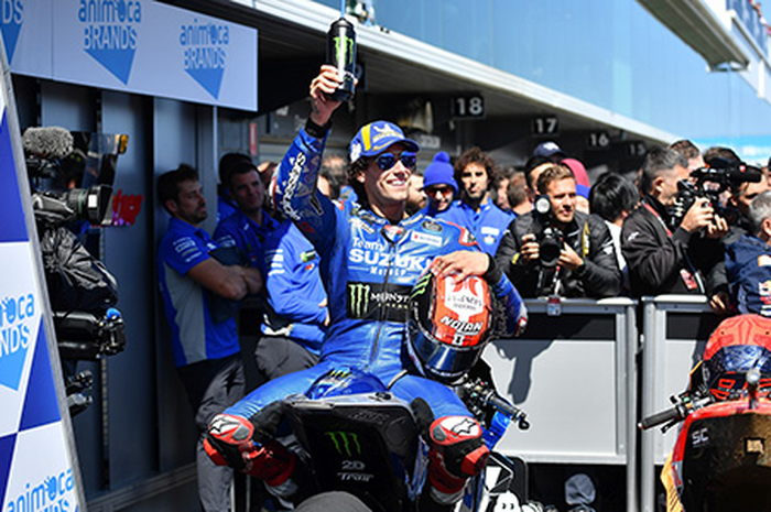 Sejarah emas dan kelam skuat Suzuki MotoGP bersama Alex Rins menang pertama kali di MotoGP Australia 2023, setelahnya Suzuki pamit mundur dari MotoGP