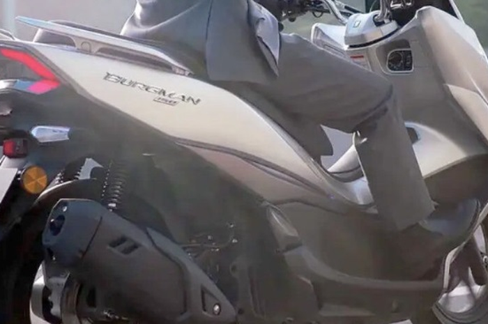 Suzuki Burgman 150 rencananya akan diluncurkan di IMOS+ 2023 hari ini, siap jegal Yamaha NMAX dan Honda PCX.