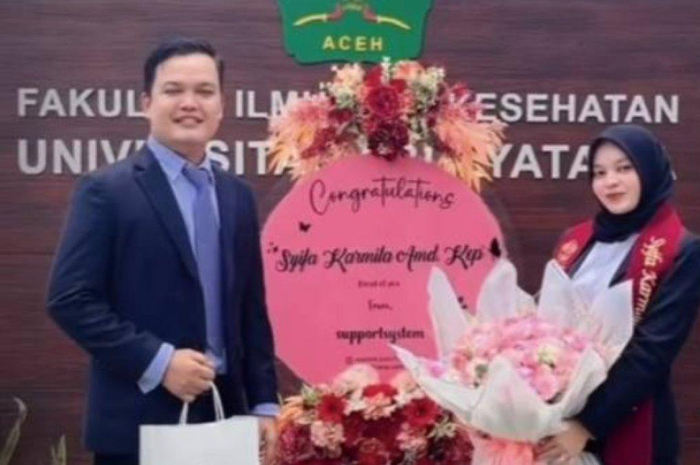 Kisah asmara mahasiswi dengan dosen pembimbing skripsinya.