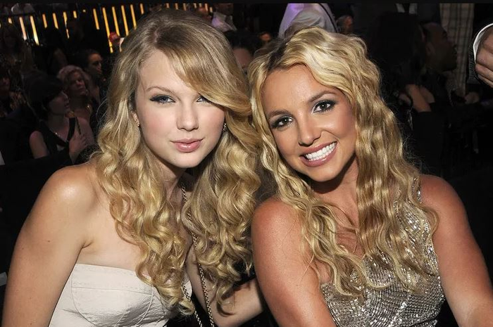 Britney Spears dan Taylor Swift