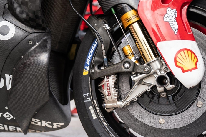 Kaliper Brembo GP4 dipakai di motor MotoGP Ducati