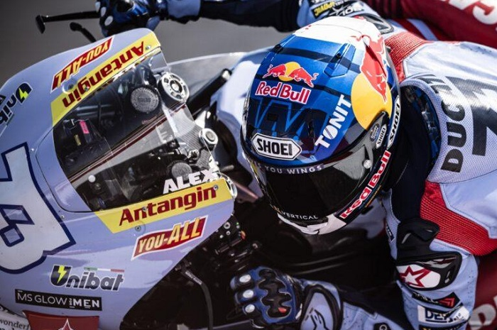Logo Antangin di motor Ducati Desmosedici GP milik Gresini Racing MotoGP.
