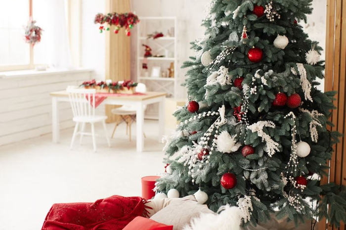 Inspirasi hadiah penuh makna untu dekorasi pohon Natal