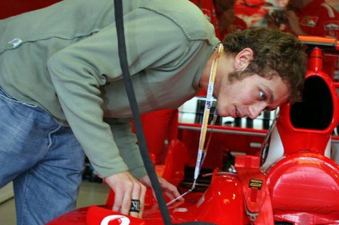 Valentino Rossi pernah ikut tes F1 serius pada awal tahun 2006