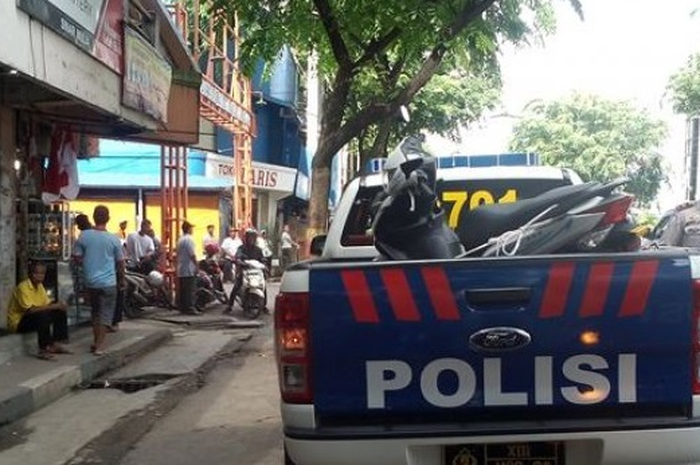Motor korban kecelakaan disita dan dibawa ke kantor polisi, pada saat pengambilan apakah dikenakan biaya atau gratis.
