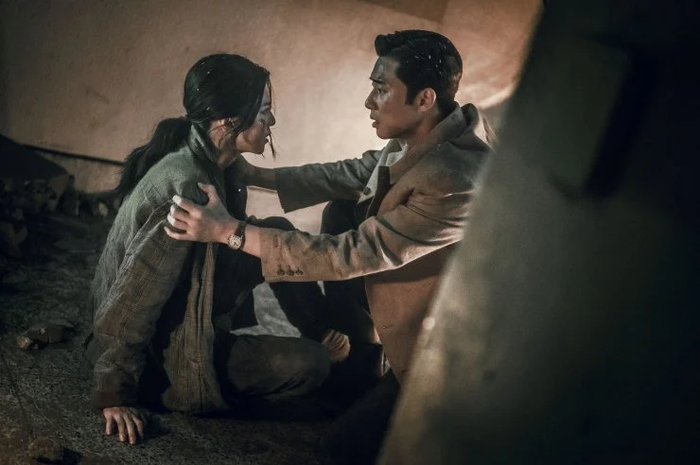 Drama Korea Gyeongseong Creature