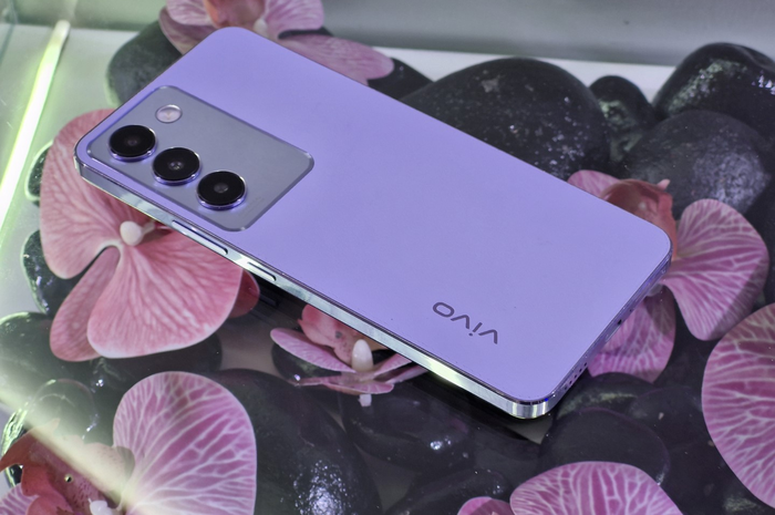 vivo Y100 5G resmi hadir di Indonesia dengan speaker stereo dan chipset Snapdragon 4 Gen 2