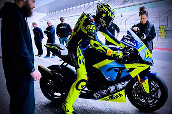 Valentino Rossi ikut latihan bareng murid-muridnya di sirkuit Portimao Portugal hadapi tes pramusim MotoGP 2024 Sepang pekan depan