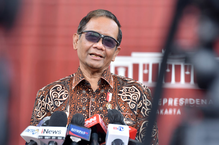 Mahfud MD menyatakan resmi mundur dari kabinet Jokowi sebagai Menkopolhukam.