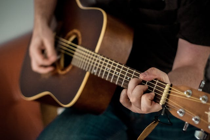 Ilustrasi gitar