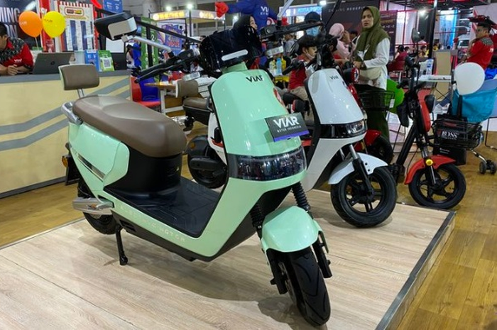 Ilustrasi motor listrik yang belum bisa dikirim moda transportasi apapun dalam program mudik gratis. 
