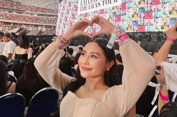 Keseruan Prilly Latuconsina nonton konser Taylor Swift