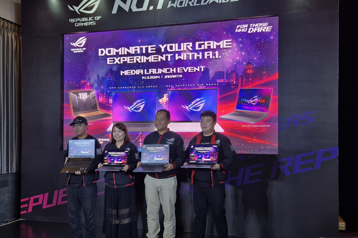 ASUS Indonesia memperkenalkan ROG Zephyrus G14 & 16 sebagai laptop gaming tertipis dan teringan di dunia
