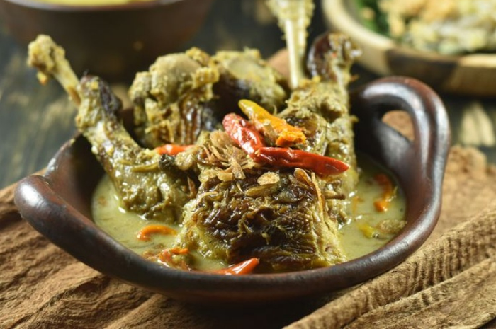 Mengenal Ayam Lodho, Hidangan Khas Tulungagung yang Sering Jadi ...