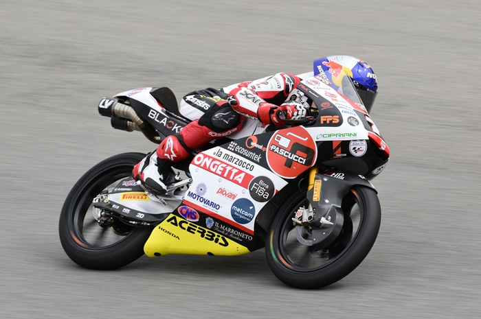 Honda bapuk tidak cuma di kelas MotoGP, kelas Moto3 juga ikut-ikutan