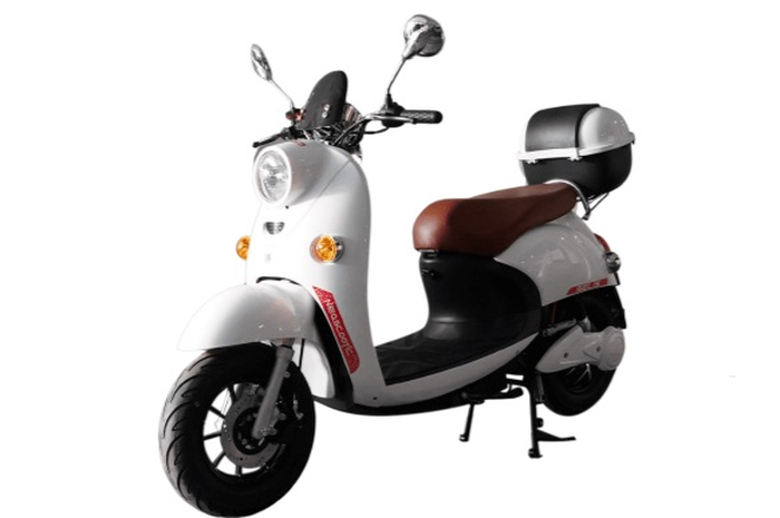Pilihan motor listrik harga murah bisa beli Selis Neo Scootic yang dibanderol Rp 6,5 jutaan fitur lengkap garansi rangka 5 tahun.